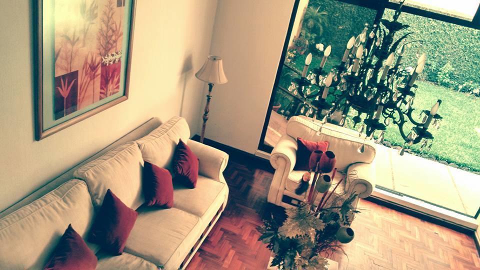 Hotel Casa Blanca Inn Guatemala City ภายนอก รูปภาพ